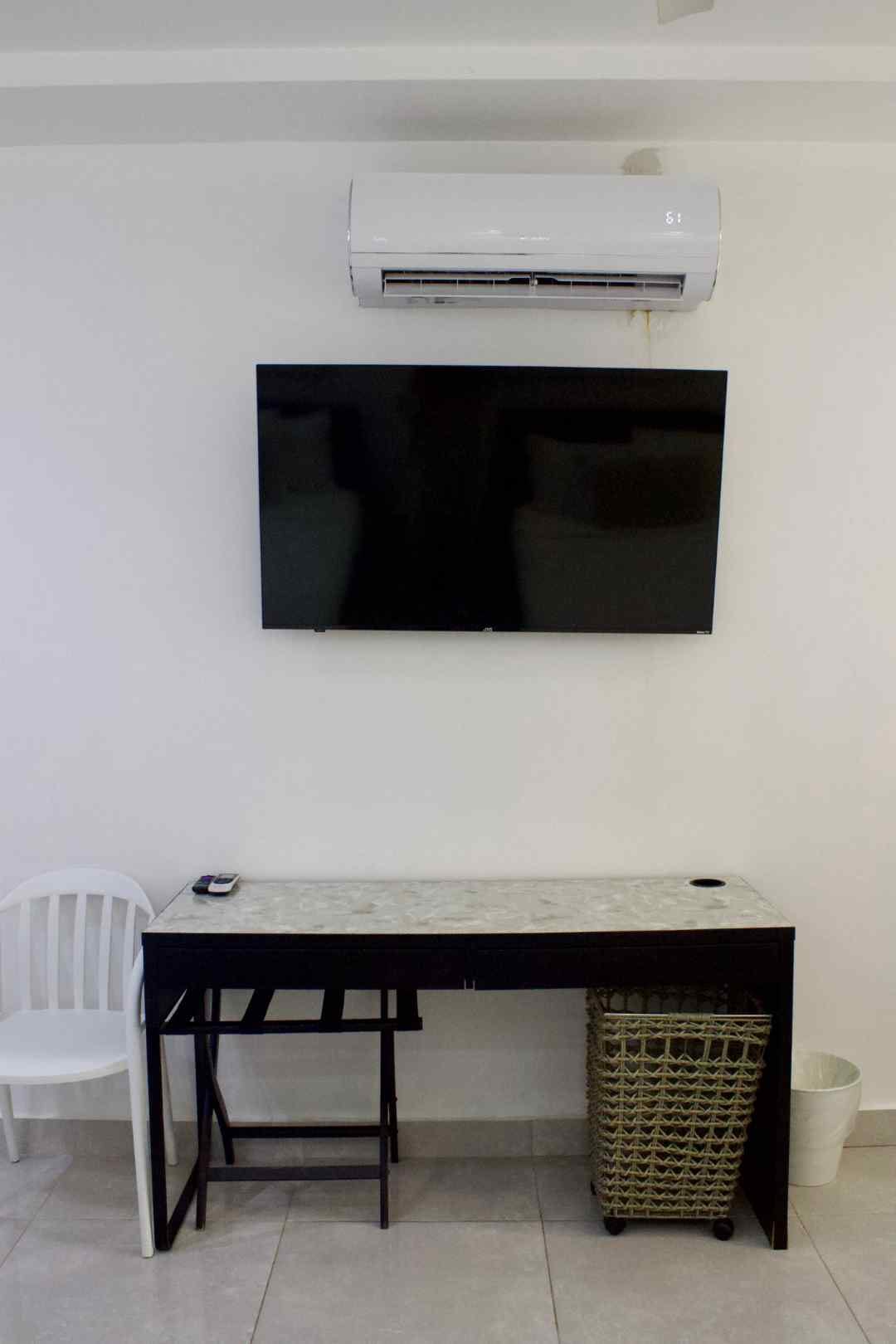 Room #1 | Central Location in San Juan | 1 - Image 21